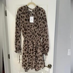 Anime Bing dress. NWT. Size S. Leopard print.